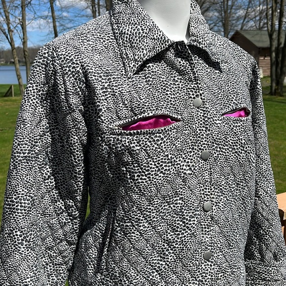 SilkLand bl & wh silk jacket M - Picture 2 of 8